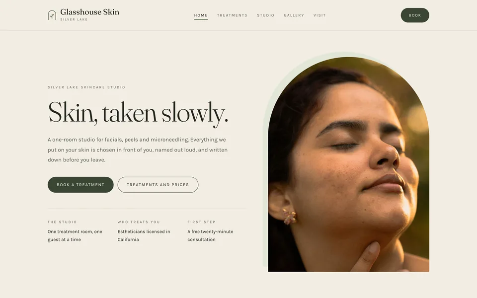 A skincare studio website built on Soloona